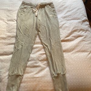 Roots light knit pants
